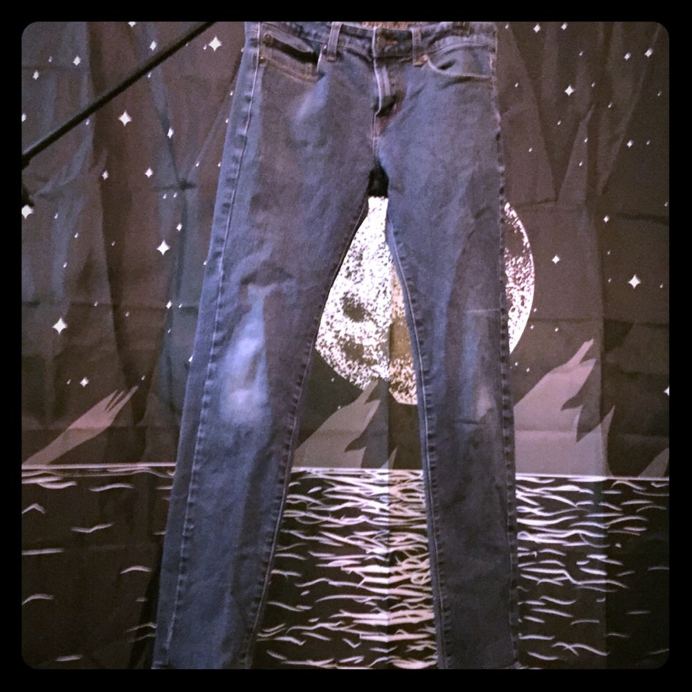 Men’s Faded Blue Jeans. Size 30/34 Men’s.